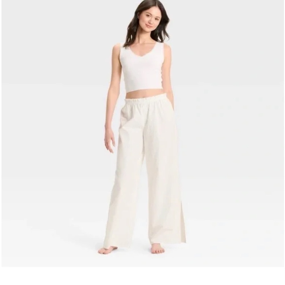 Colsie Women's Poplin Swiss
Dot Pajama Pants white new 🆕